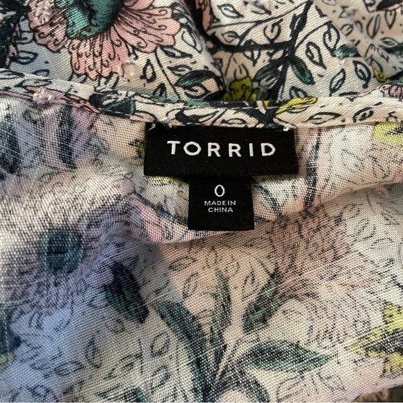 Torrid Midi Swiss Dot Flutter Sleeve Wrap Dress Size Large - Picture 4 of 6